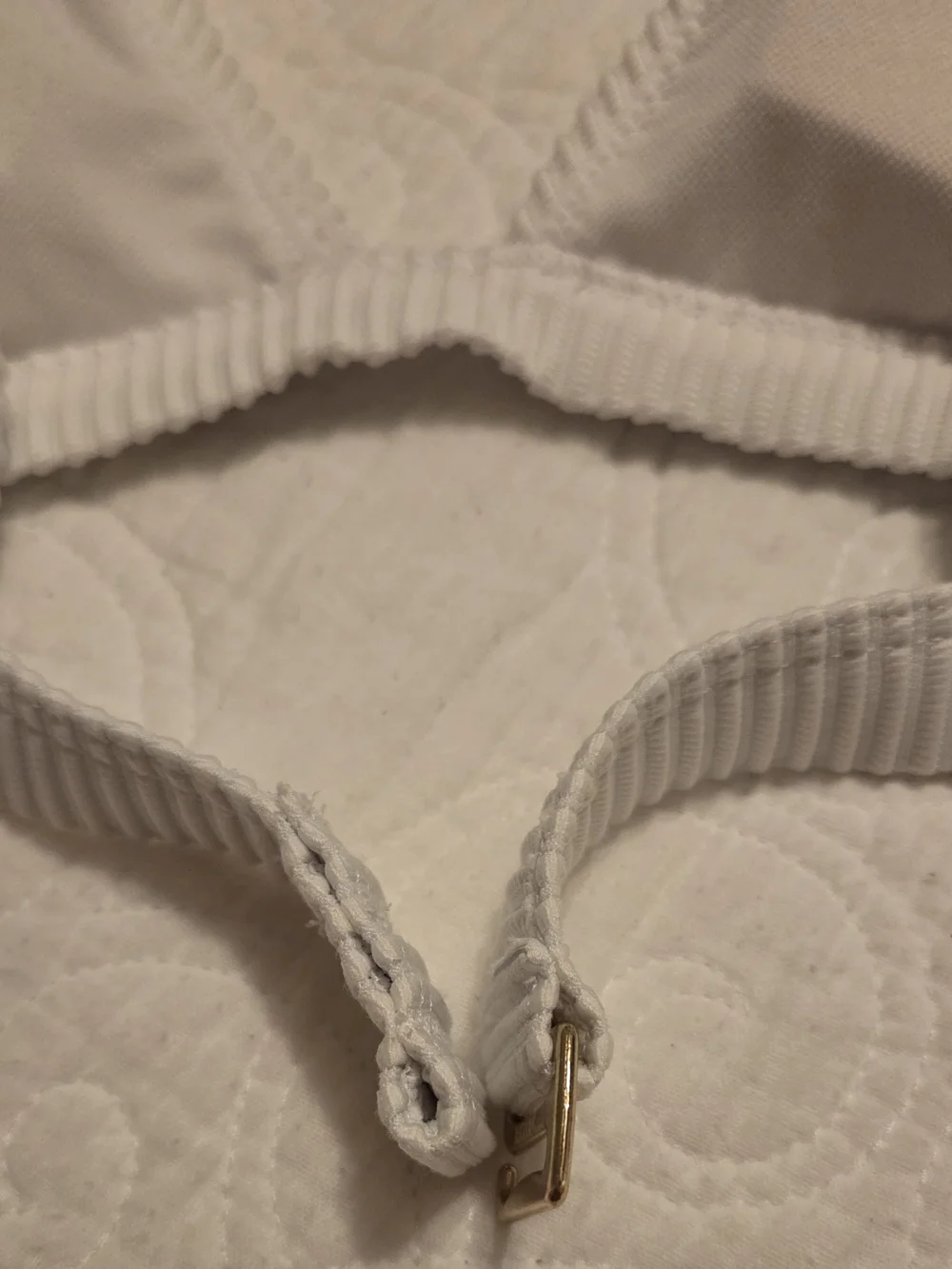 Hollister White Ribbed Triangle Bikini Top. Size XL